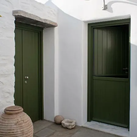 The Cypress House בית נופש